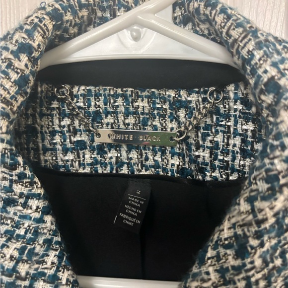 Elegant Women's Tweed Blazer - Black and White - Picture 7 of 9